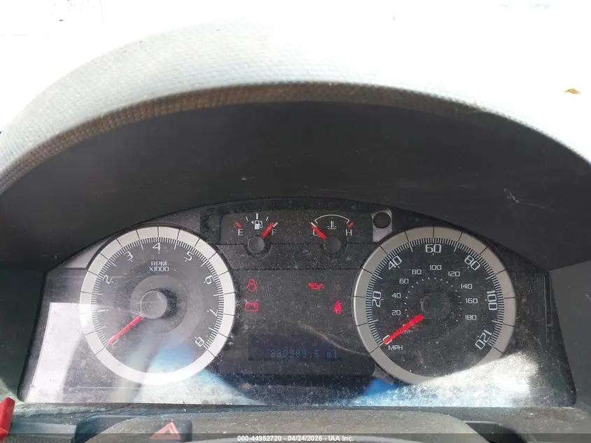 2010 FORD ESCAPE LIMITED