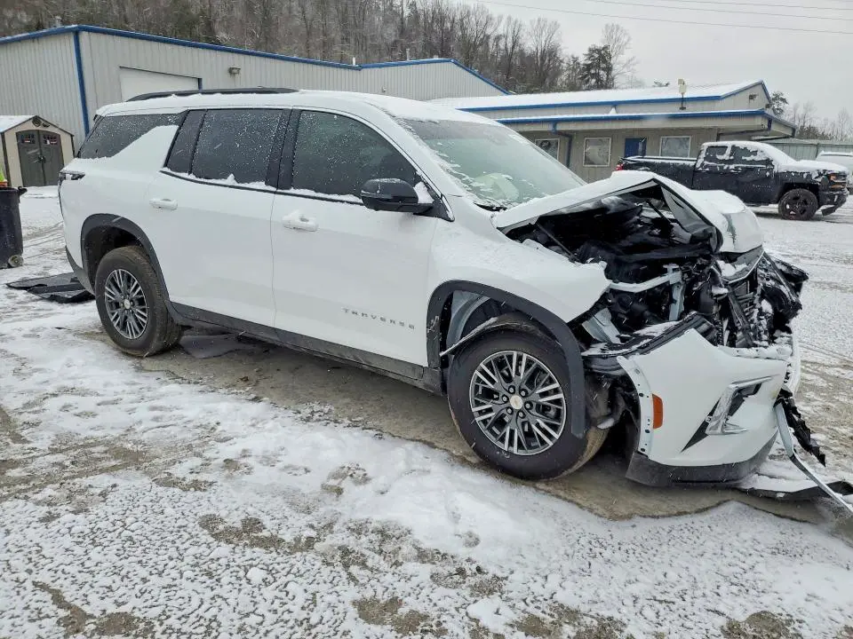 2025 CHEVROLET TRAVERSE LT  