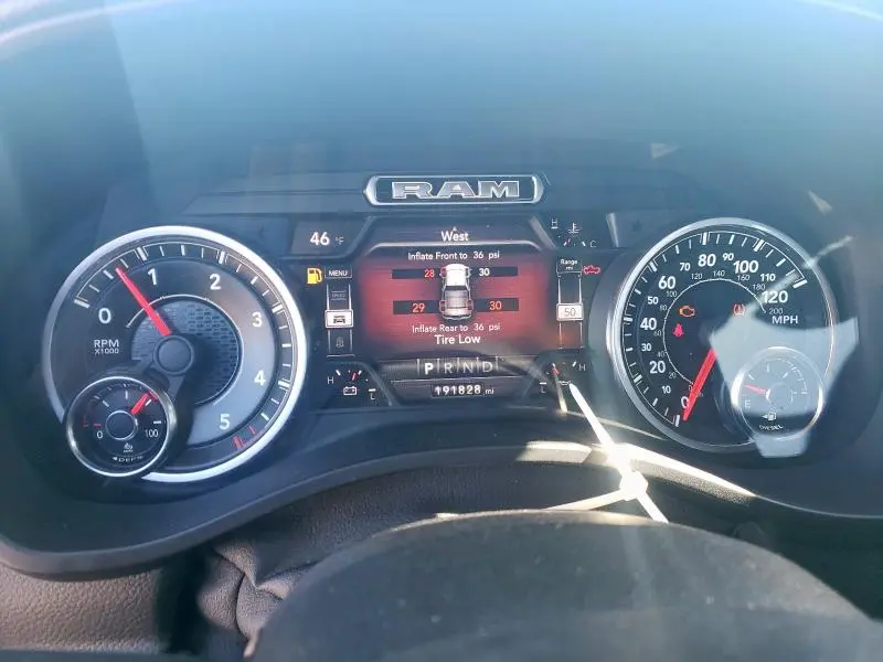 2021 RAM 1500 BIG HORN/LONE STAR  