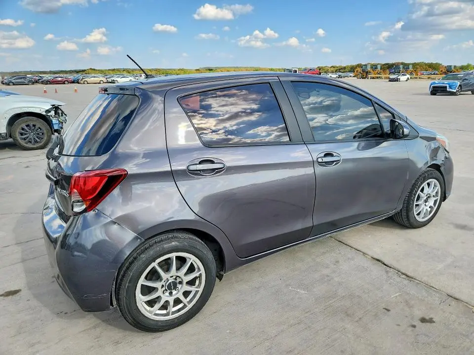 2016 TOYOTA YARIS 5-DOOR L  