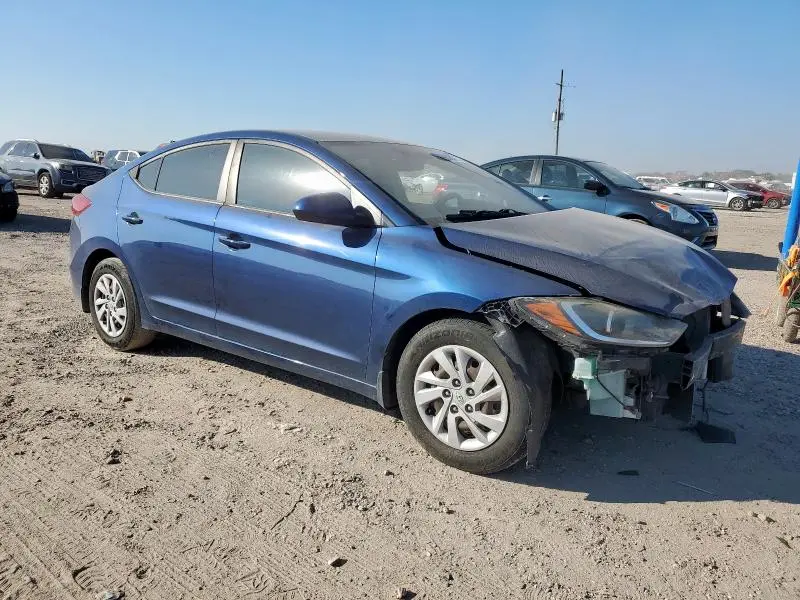 2018 HYUNDAI ELANTRA SE  