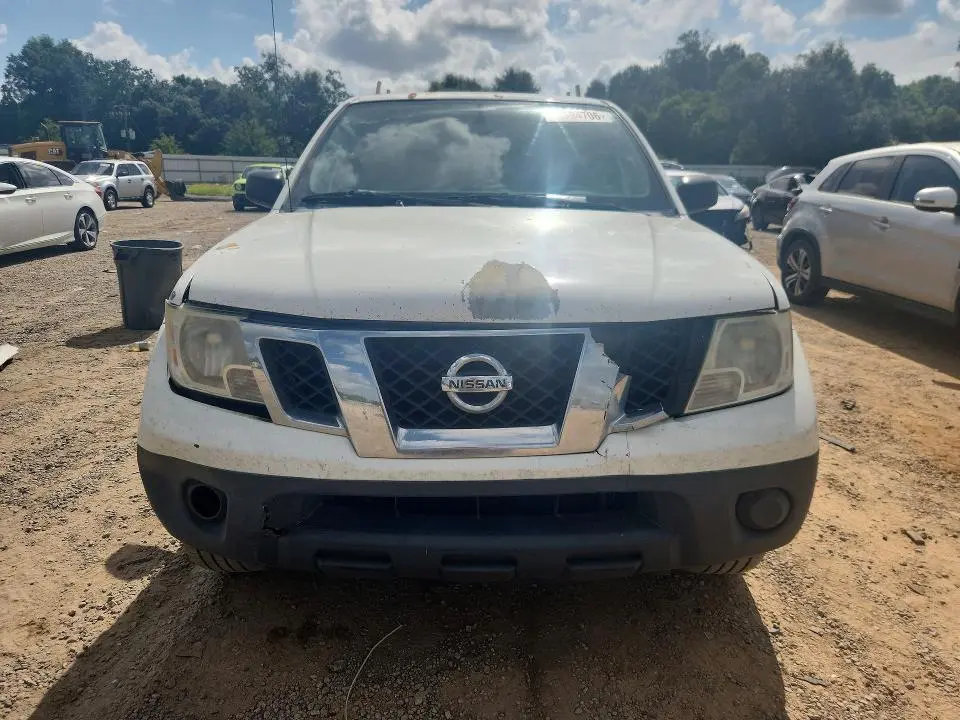 2017 NISSAN FRONTIER S  
