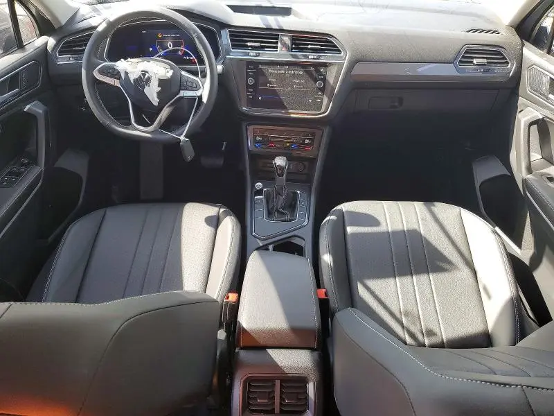 2023 VOLKSWAGEN TIGUAN SE  