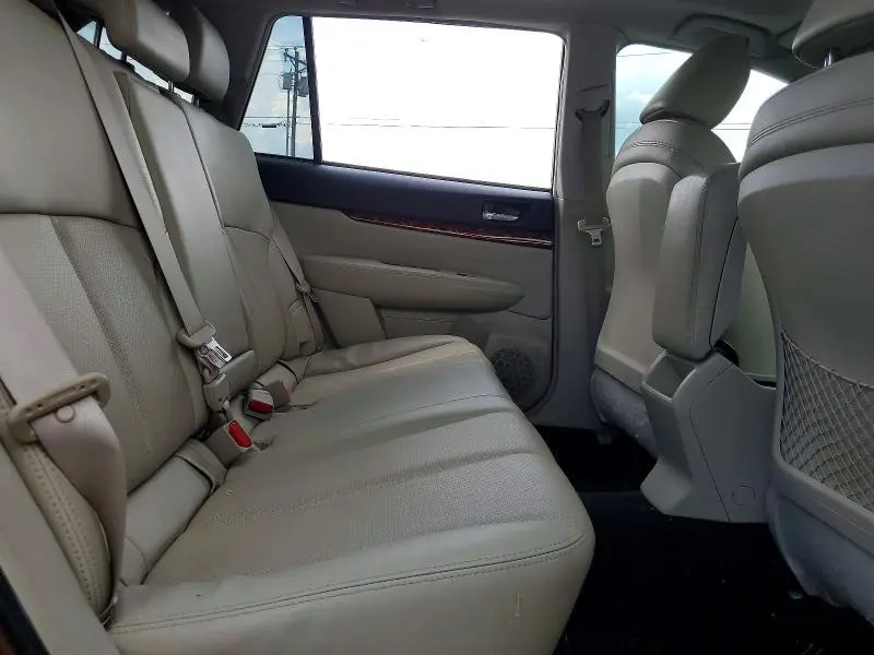 2011 SUBARU OUTBACK 2.5I LIMITED  