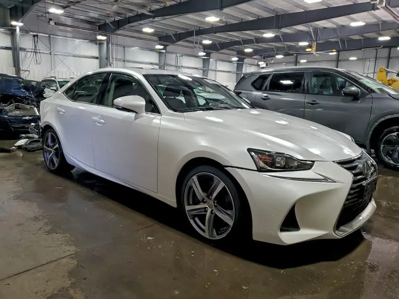 2017 LEXUS IS 300  