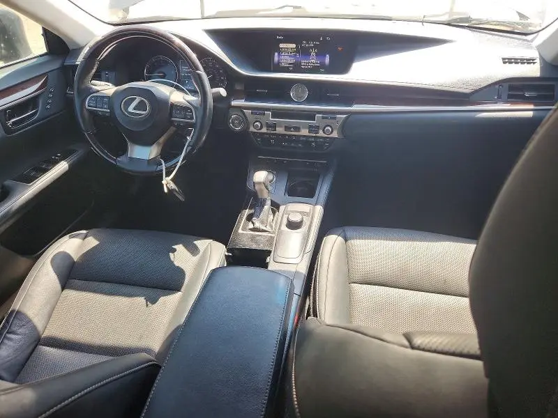 2017 LEXUS ES 350  