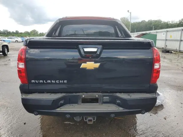 2013 CHEVROLET AVALANCHE LT  