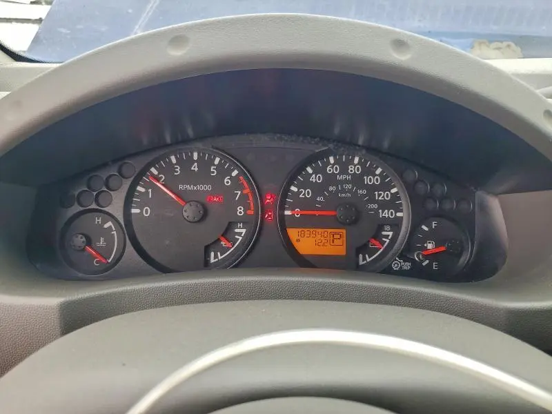 2015 NISSAN FRONTIER S  