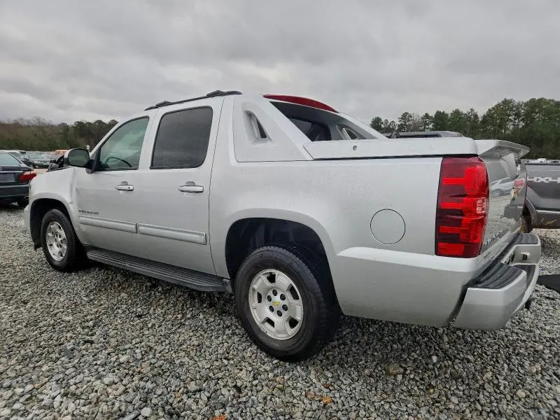 2011 CHEVROLET AVALANCHE LS  