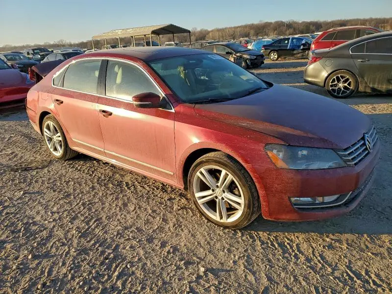 2015 VOLKSWAGEN PASSAT SEL  