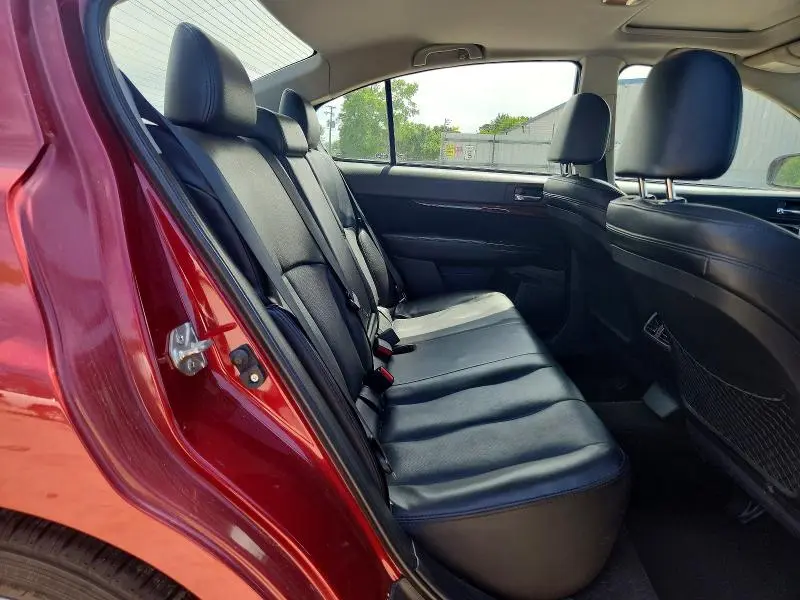 2013 SUBARU LEGACY 2.5I LIMITED  