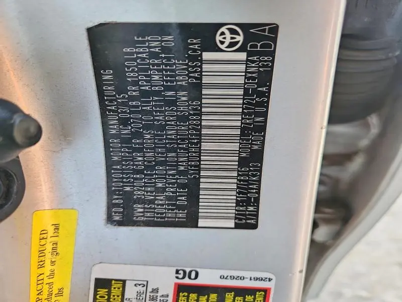 2015 TOYOTA COROLLA L  