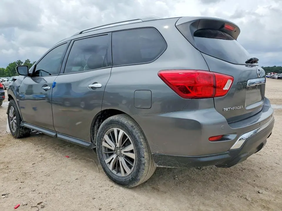 2019 NISSAN PATHFINDER SV  