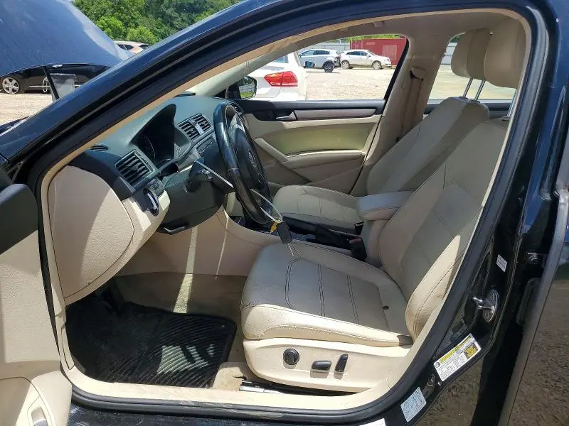 2014 VOLKSWAGEN PASSAT S  