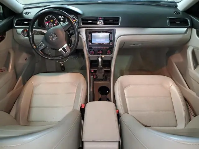 2015 VOLKSWAGEN PASSAT S  
