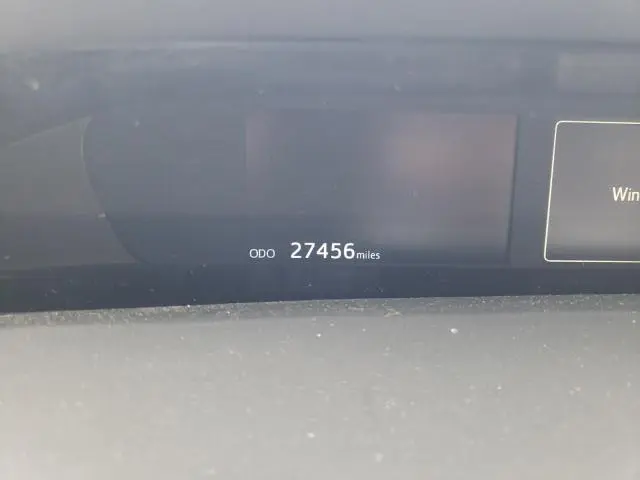 2020 TOYOTA PRIUS L  