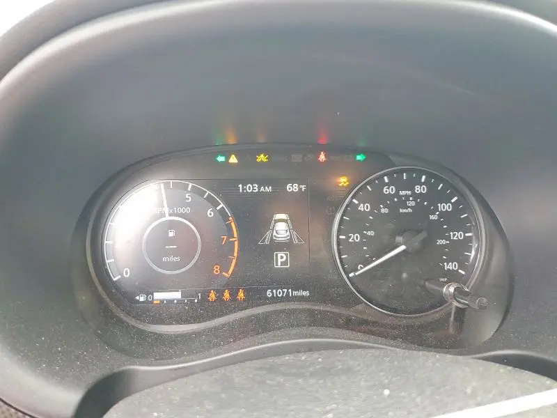 2024 NISSAN KICKS SV  