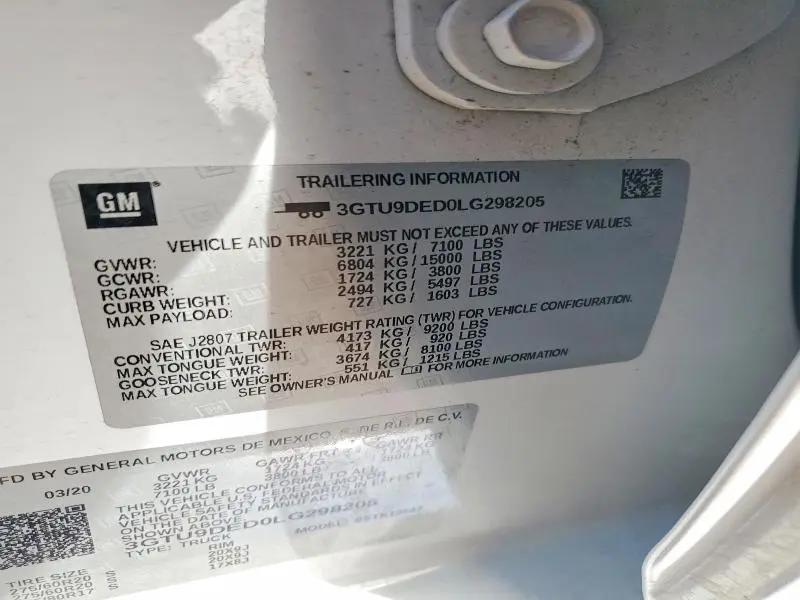 2020 GMC SIERRA K1500 SLT  