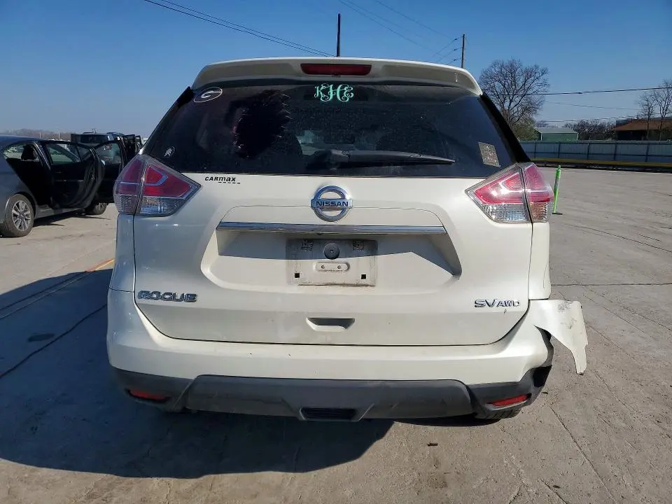 2015 NISSAN ROGUE SV  