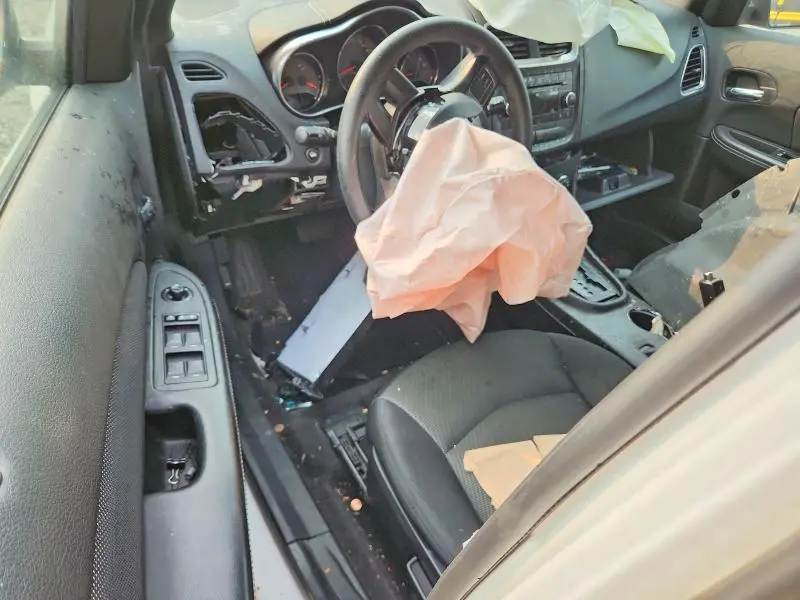 2012 DODGE AVENGER SE  
