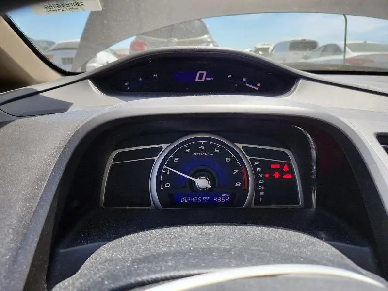 2011 HONDA CIVIC LX  