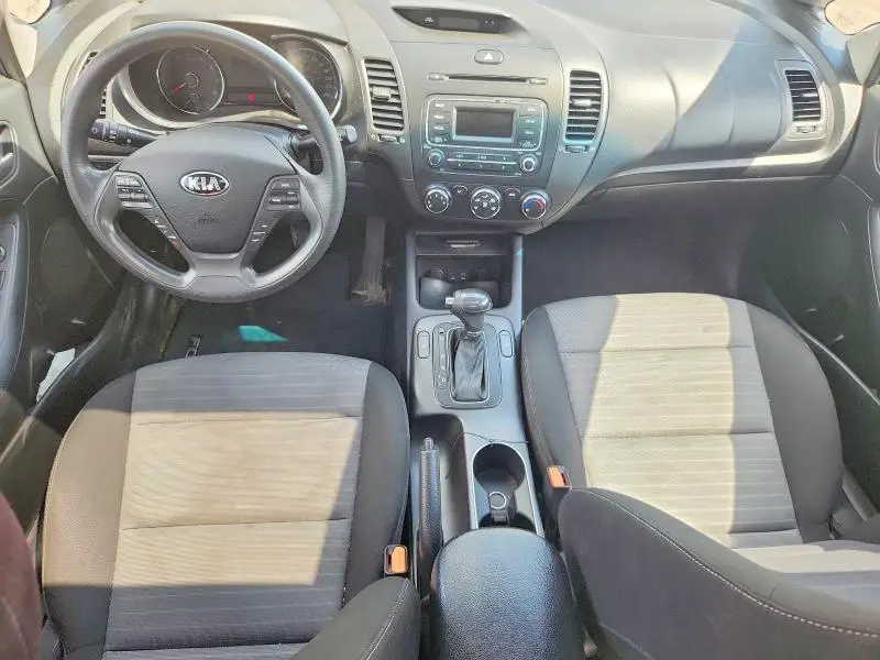 2016 KIA FORTE LX  
