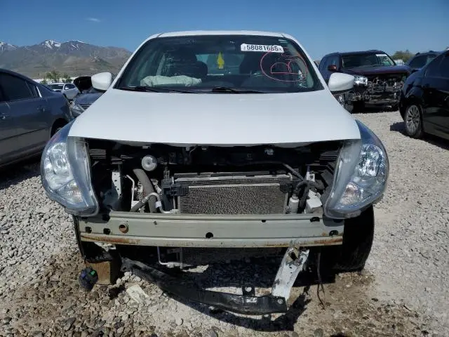 2018 NISSAN VERSA S  