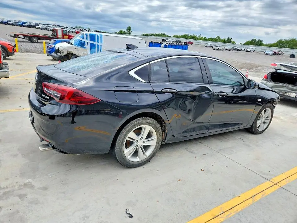 2018 BUICK REGAL PREFERRED  