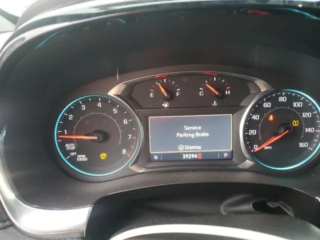 2023 CHEVROLET TRAVERSE LT  