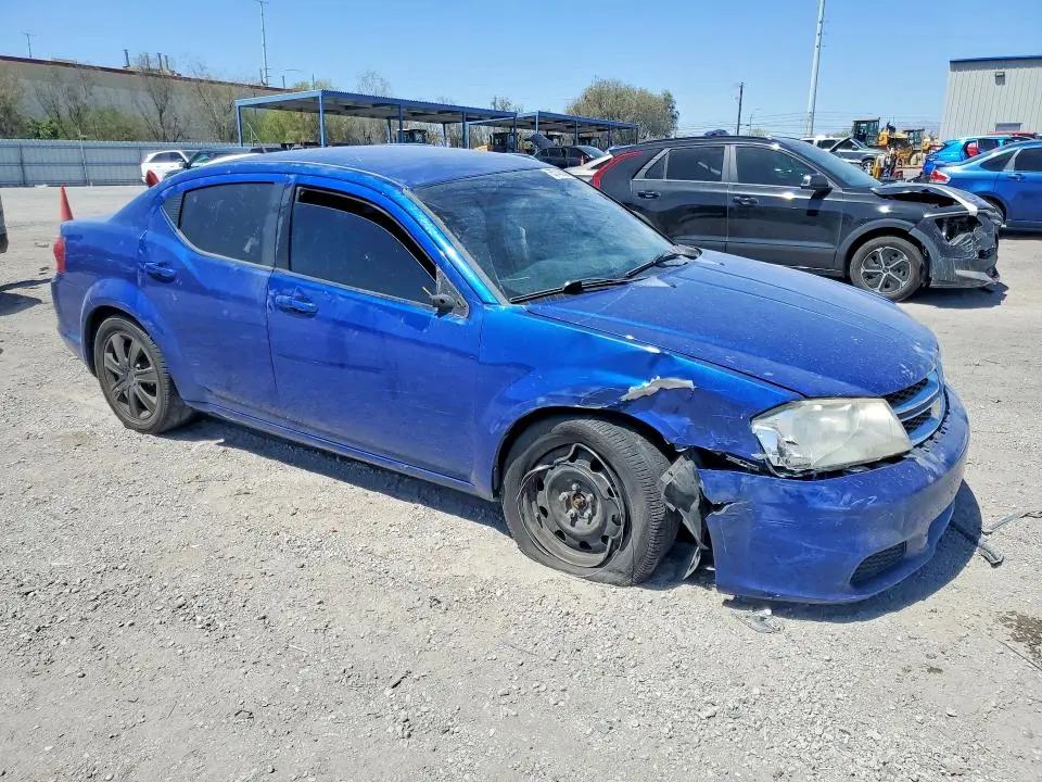 2014 DODGE AVENGER SE  