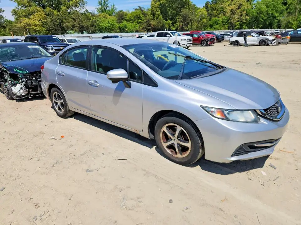 2015 HONDA CIVIC SE  