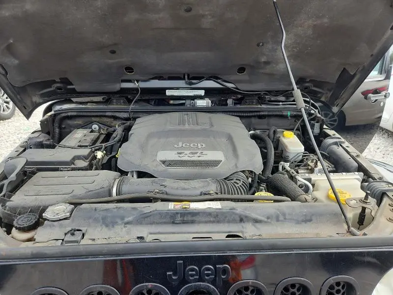 2012 JEEP WRANGLER SAHARA  