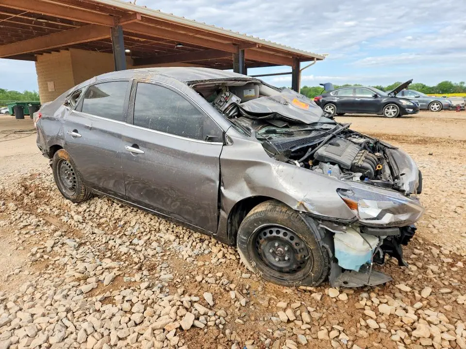2017 NISSAN SENTRA SV  