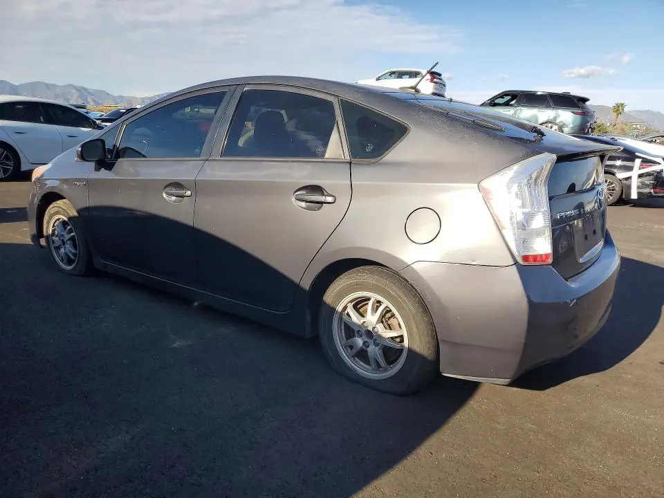 2011 TOYOTA PRIUS TWO  