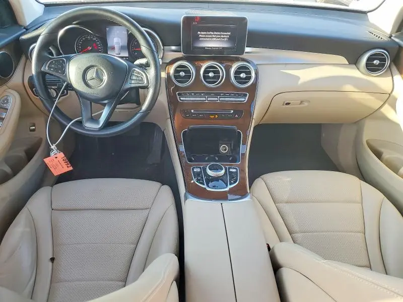 2018 MERCEDES-BENZ GLC 300  