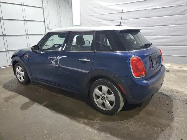 2017 MINI COOPER 