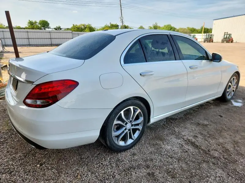 2016 MERCEDES-BENZ C 300  