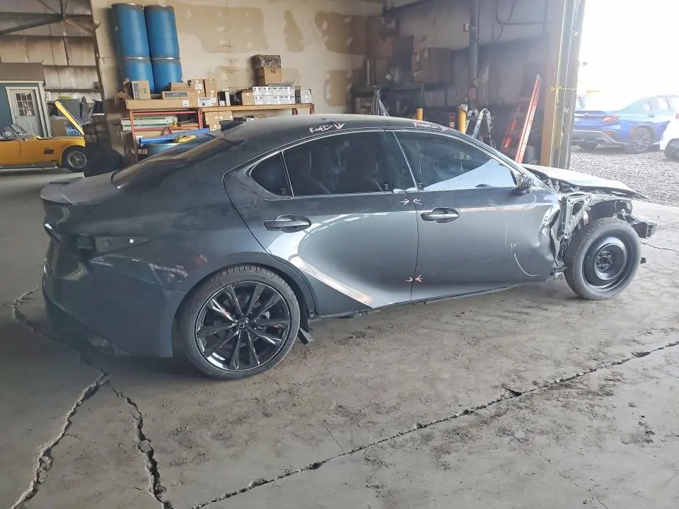 2023 LEXUS IS   