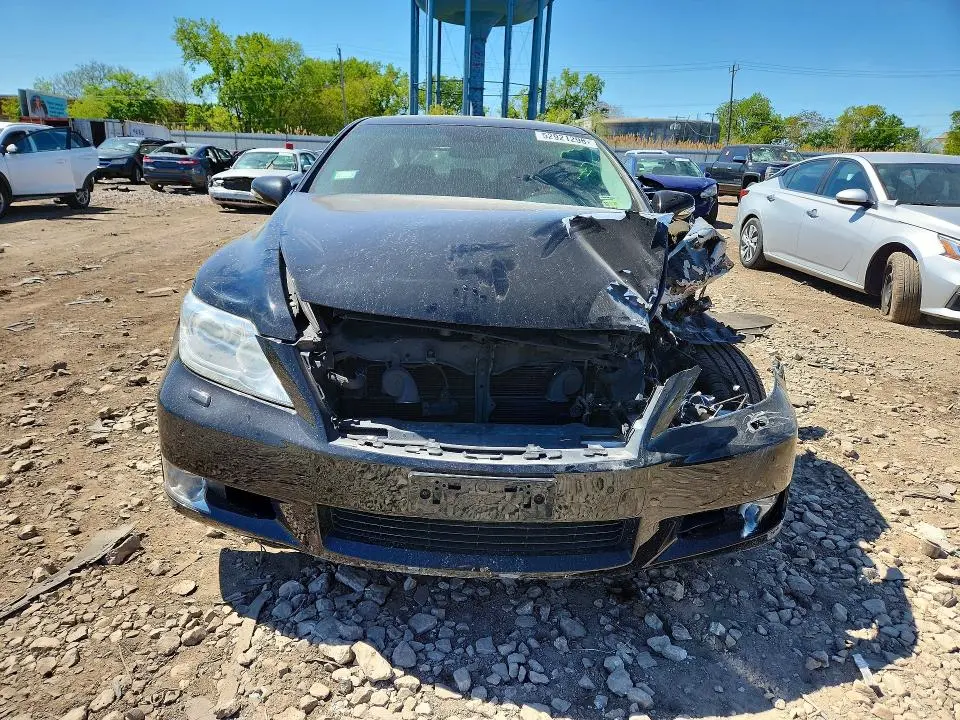 2010 LEXUS LS 600HL  
