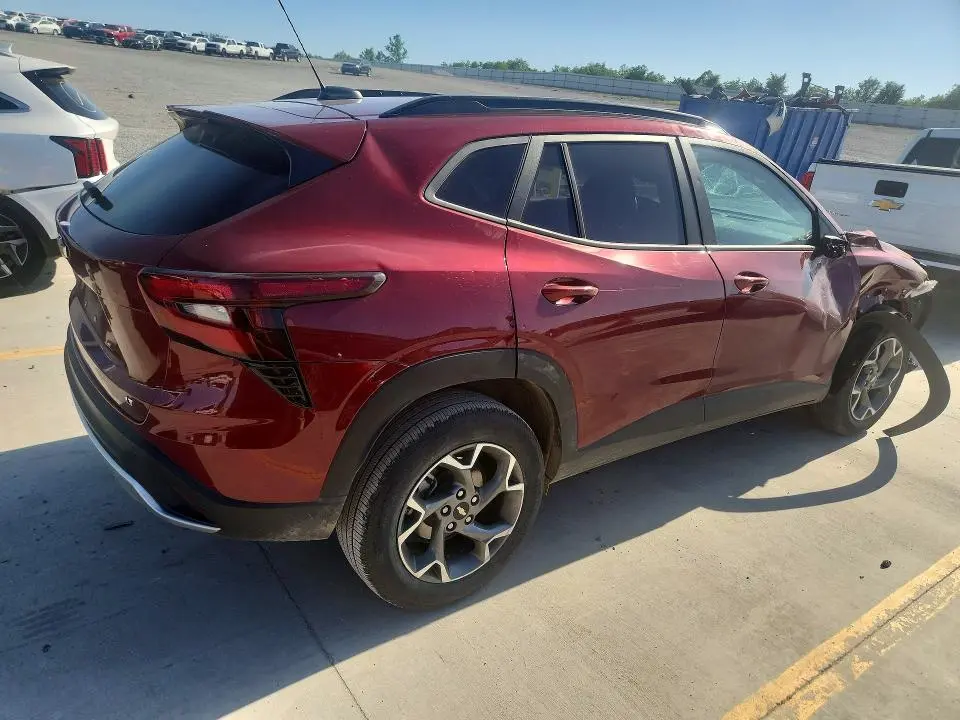 2025 CHEVROLET TRAX 1LT  