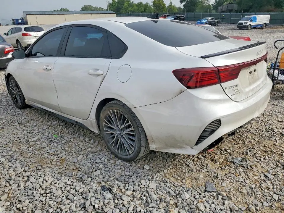 2023 KIA FORTE GT LINE  
