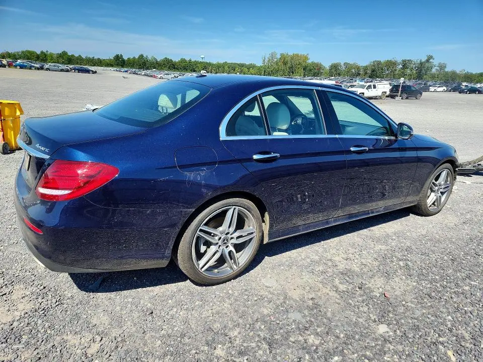 2019 MERCEDES-BENZ E 300 4MATIC  