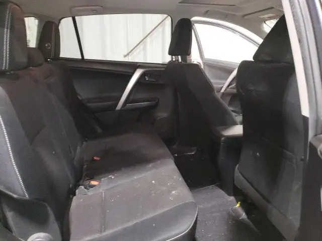 2016 TOYOTA RAV4 XLE