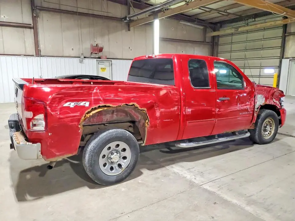 2011 CHEVROLET SILVERADO K1500 LT  
