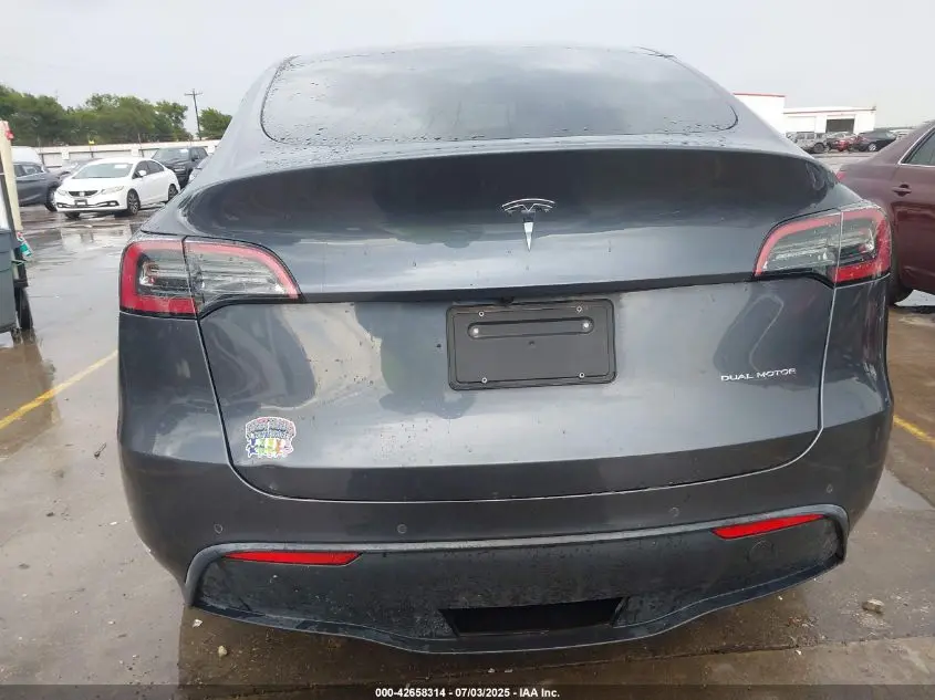 2022 TESLA MODEL Y LONG RANGE DUAL MOTOR ALL-WHEEL DRIVE