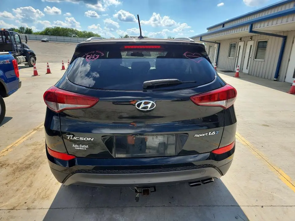 2016 HYUNDAI TUCSON SPORT  
