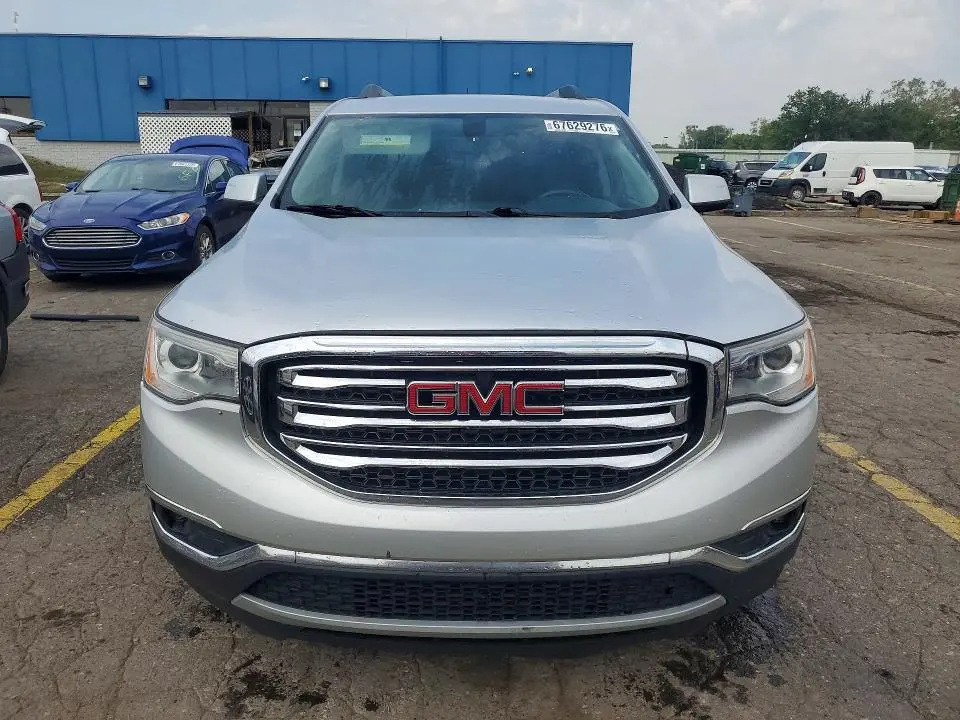 2018 GMC ACADIA SLE  
