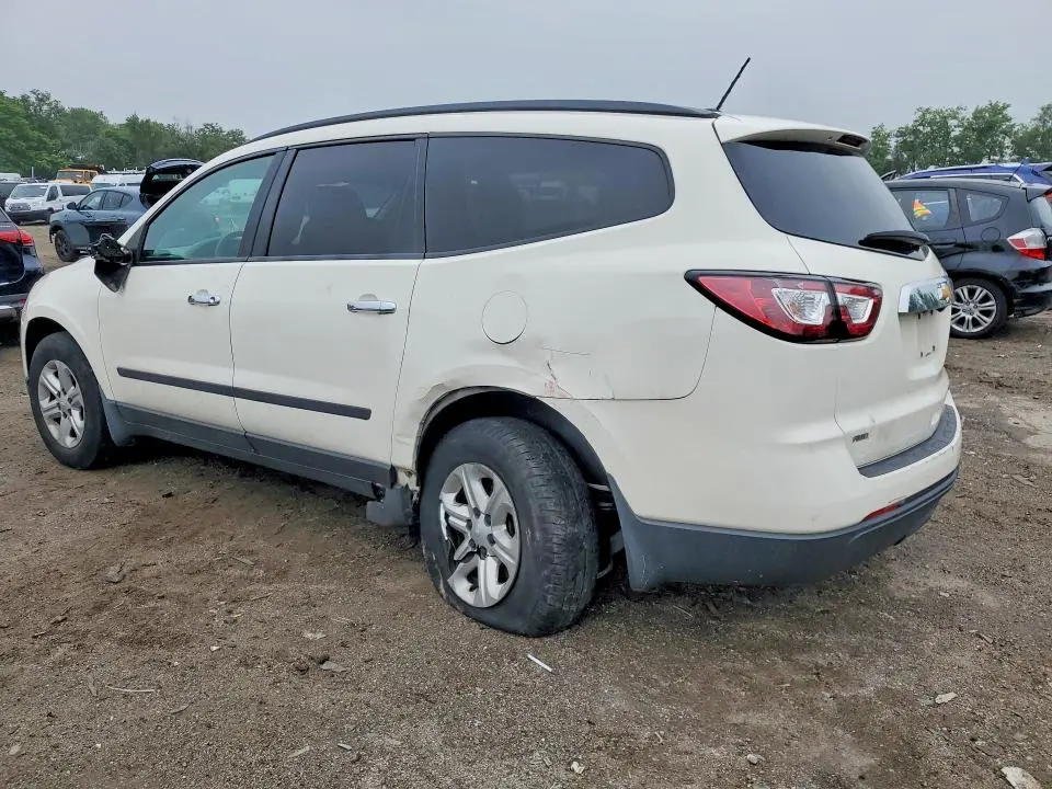 2015 CHEVROLET TRAVERSE LS  