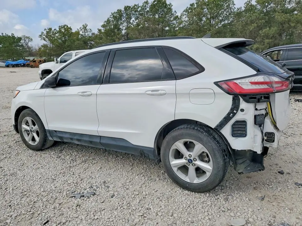 2021 FORD EDGE SE  