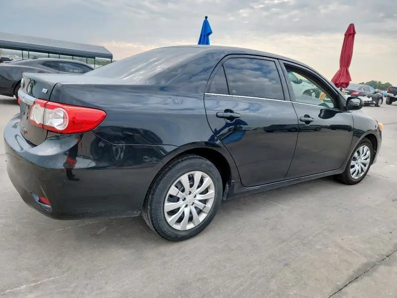 2013 TOYOTA COROLLA BASE  